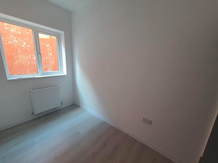 1 Bedroom Flat To Rent In Flat, Station Road, Dunscroft, Doncaster, DN7