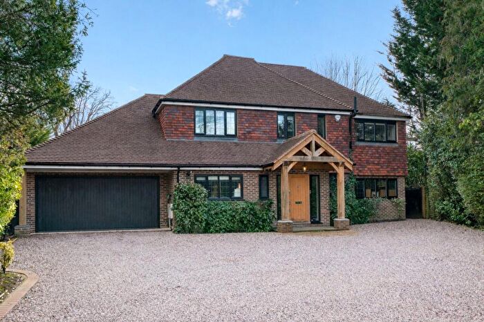 5 Bedroom Detached House For Sale In Cobham Road, Fetcham, KT22