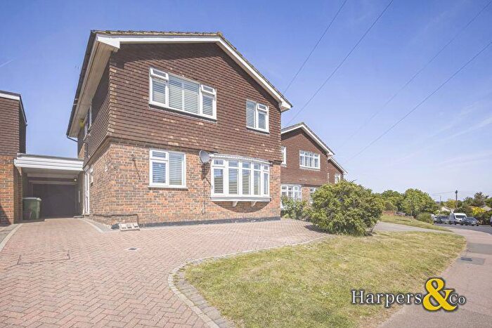 4 Bedroom Detached House For Sale In Hurst Road, Bexley, DA5