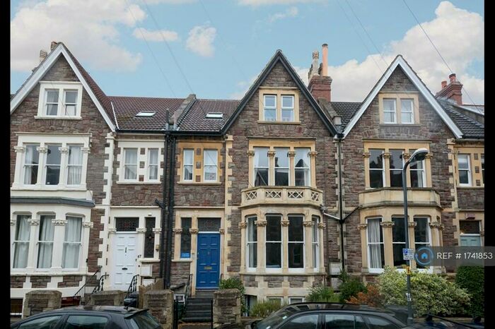 2 Bedroom Flat To Rent In Redland, Bristol, BS6