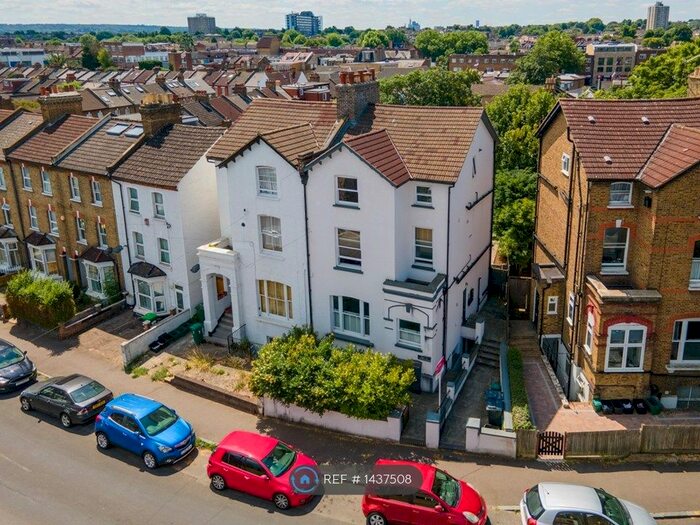 1 Bedroom Flat To Rent In Wordsworth Road, London, SE20