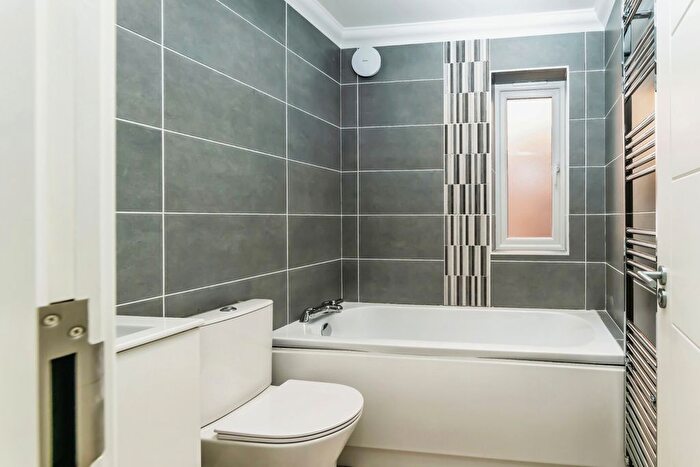 3 Bedroom Semi-Detached House For Sale In Winchester House, Croham Valley Road, South Croydon, CR2