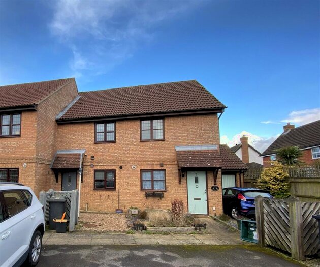 2 Bedroom Terraced House To Rent In Garden Way, Kings Hill, ME19