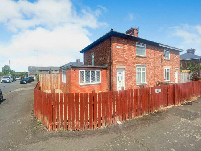2 Bedroom Semi-Detached House To Rent In South View, Annitsford, Cramlington, Tyne And Wear, NE23