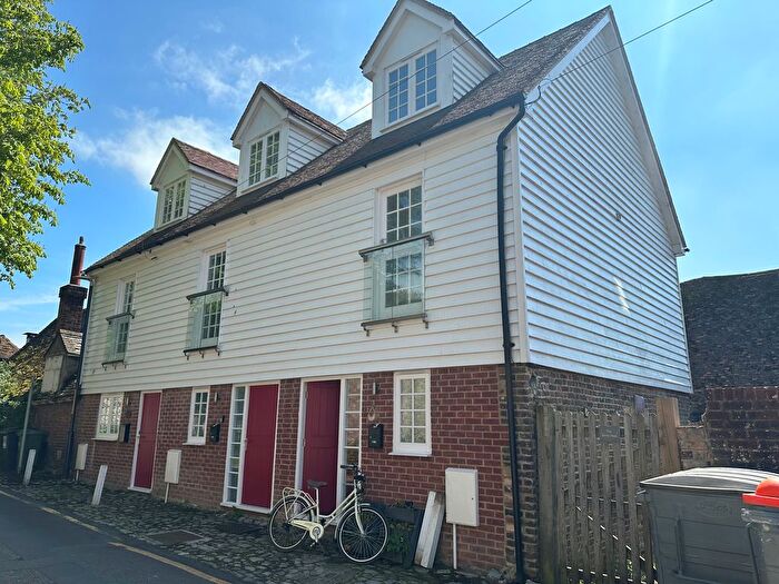 2 Bedroom Property To Rent In The Town House, Hythe, CT21