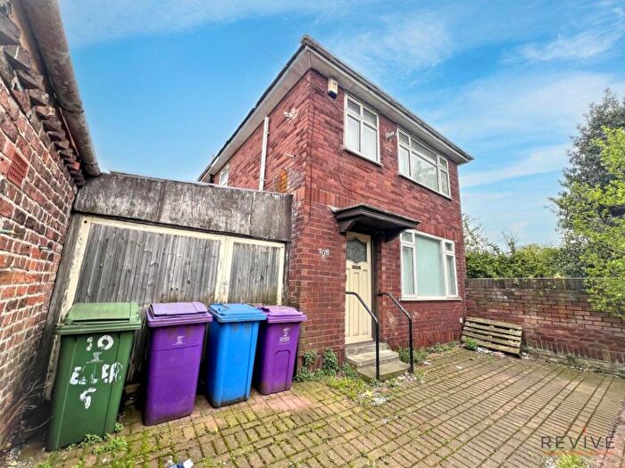 3 Bedroom Detached House For Sale In Walton Lane, Liverpool, Merseyside, L4