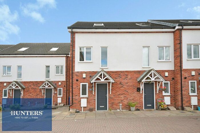 3 Bedroom End Of Terrace House For Sale In Staveley Road, Poolsbrook, Chesterfield, S43