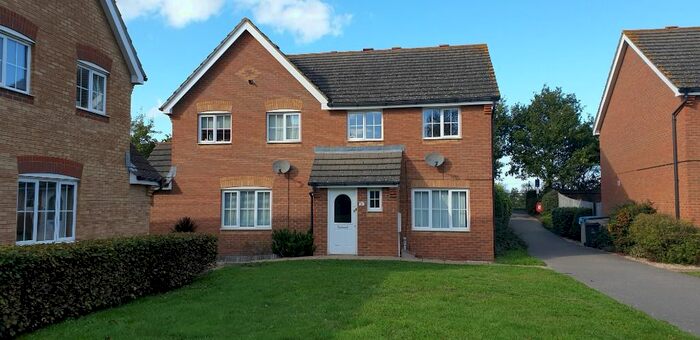 3 Bedroom Semi-Detached House To Rent In Hazel Court, Canterbury, CT3