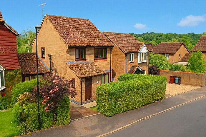 3 Bedroom Detached House For Sale In Mill Rise, Robertsbridge, East Sussex, TN32