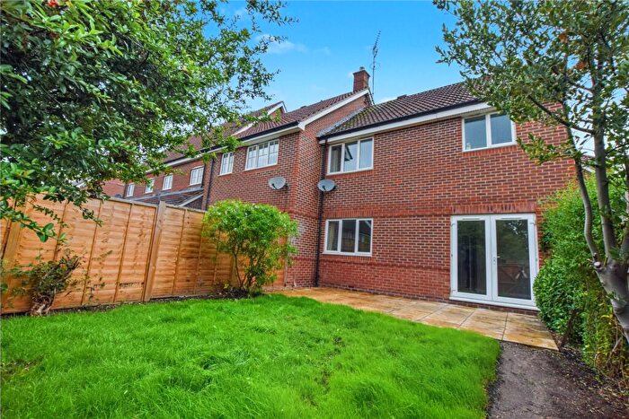 3 Bedroom House To Rent In Princess Louise Square, Alton, Hampshire, GU34