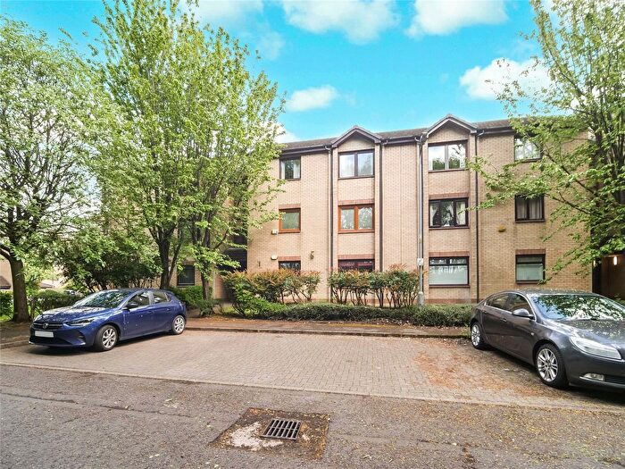 2 Bedroom Flat For Sale In Crichton Street, Springburn, Glasgow, G21