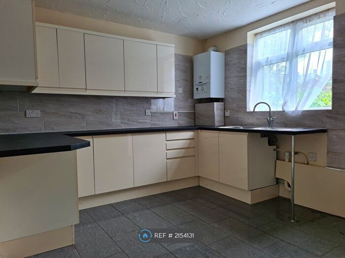 4 Bedroom Terraced House To Rent In Heston Street, London, SE14