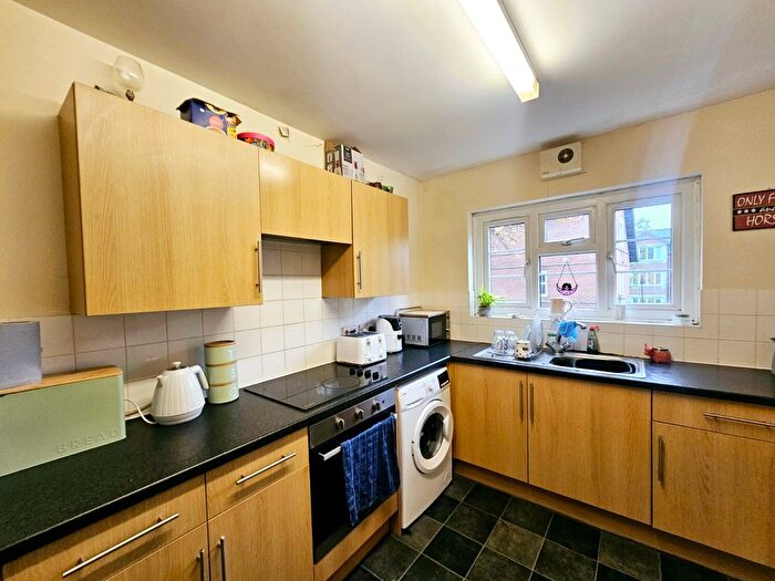 2 Bedroom Property To Rent In Banister Grange, Banister Road, Southampton, SO15