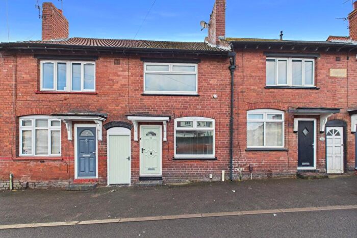 3 Bedroom Terraced House For Sale In Vicarage Road, Wollaston, Stourbridge, DY8