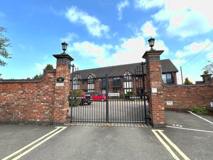 1 Bedroom Flat To Rent In Walsall Road, Sutton Coldfield, West Midlands, B74