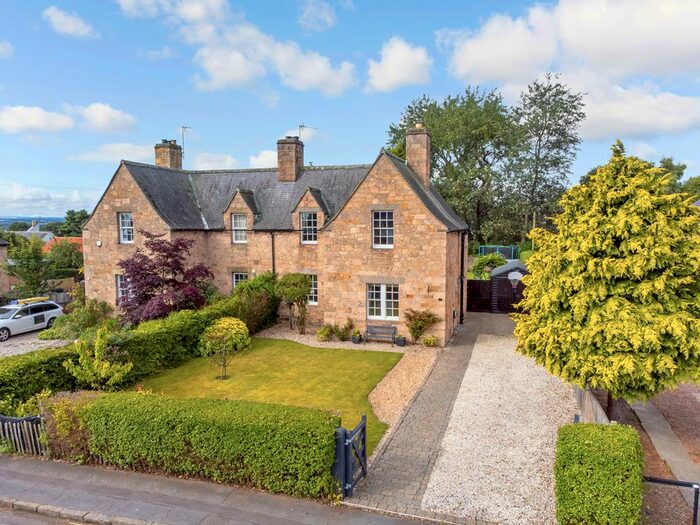 4 Bedroom houses for sale in Gullane, East Lothian Council