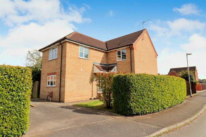 4 Bedroom Detached House For Sale In West End Road, Laughton, Gainsborough, DN21