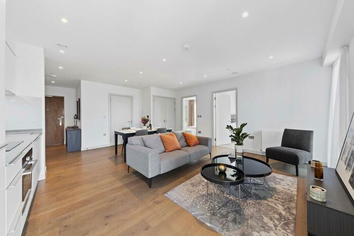 2 Bedroom Apartment To Rent In Mawes House, SE17