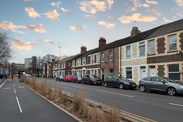 6 Bedroom Terraced House For Sale In Cathays Terrace, Cathays, CF24