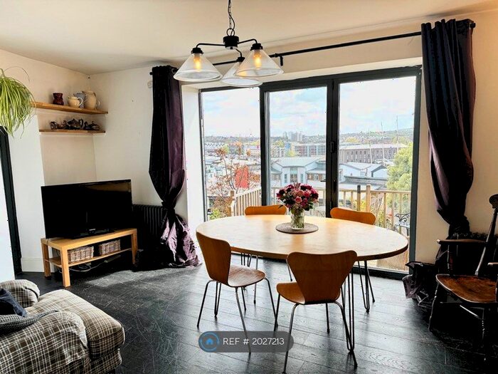 3 Bedroom Terraced House To Rent In Southernhay Avenue, Bristol, BS8