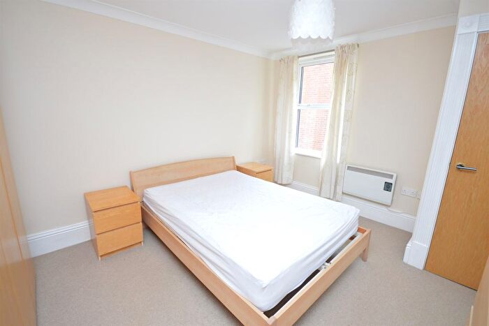 2 Bedroom Flat For Sale In Heaton Gardens, Heaton Moor Road, Heaton Moor, SK4