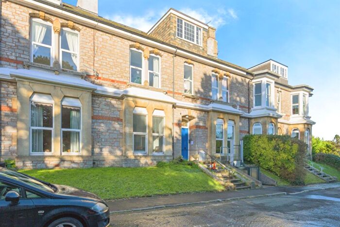 2 Bedroom Apartment For Sale In Boringdon Villas, Plympton, Plymouth, PL7