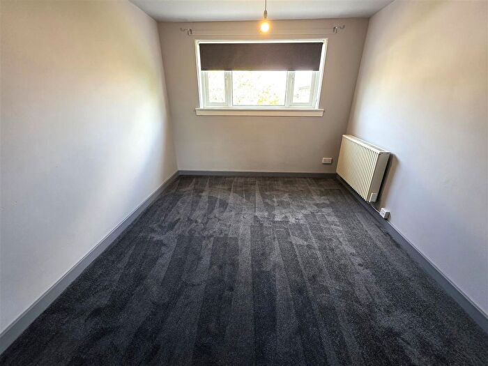 1 Bedroom Flat To Rent In Ballochmyle, St Leonards, East Kilbride, G74