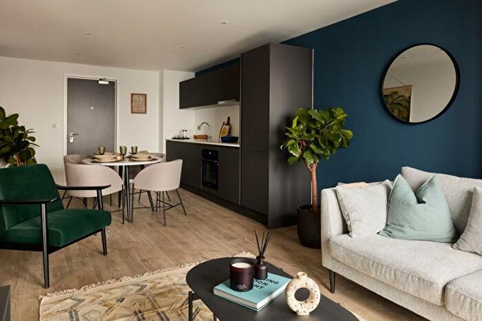 2 Bedroom Apartment To Rent In Swan Street House, Manchester, M4