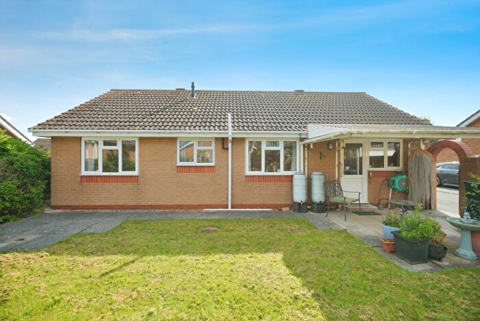 3 Bedroom Bungalow For Sale In Rhos Fawr, Abergele, Conwy, LL22