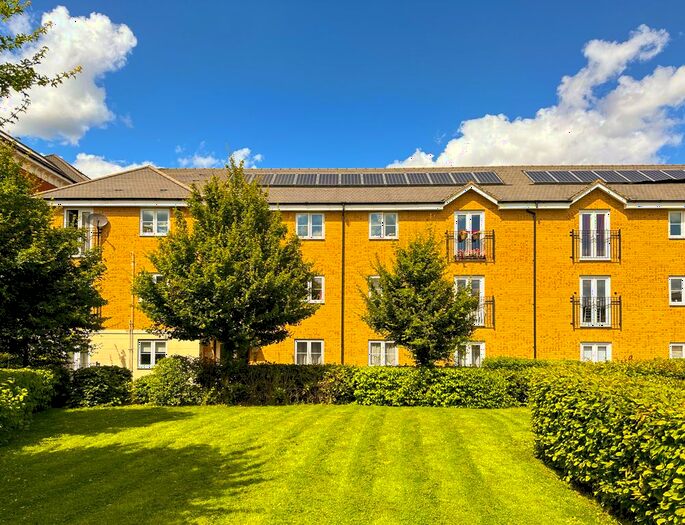 1 Bedroom Flat To Rent In Stubbs Court, Dodd Road, Watford, WD24