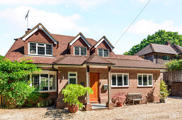3 Bedroom Detached House For Sale In Scotland Lane, Haslemere, GU27