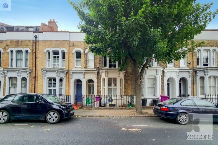 2 Bedroom Flat To Rent In Antill Road, Bow, London, E3