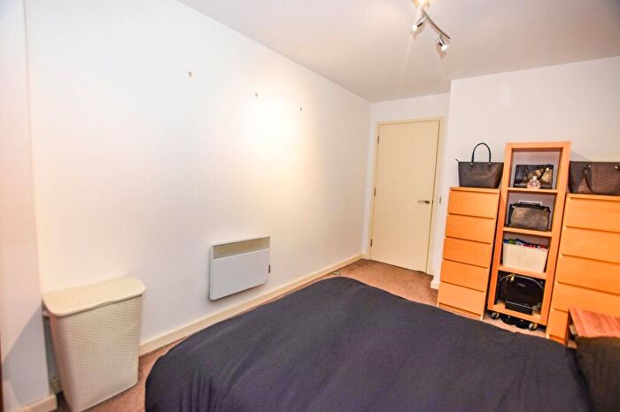 1 Bedroom Flat To Rent In Melia House, Lord Street, Green Quarter, Manchester, M4