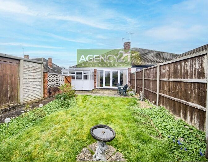 2 Bedroom Bungalow To Rent In Greville Smith Avenue, Whitnash, CV31