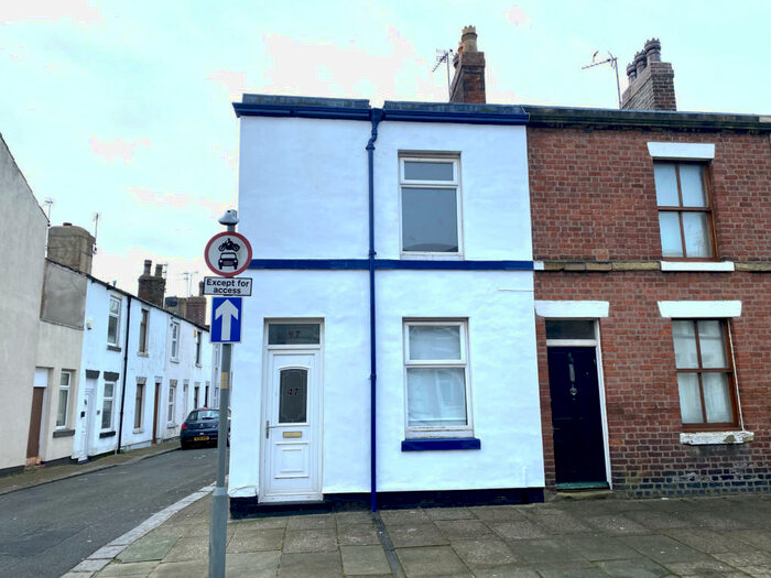 3 Bedroom End Of Terrace House To Rent In Kent Street, Fleetwood, Lancashire, FY7