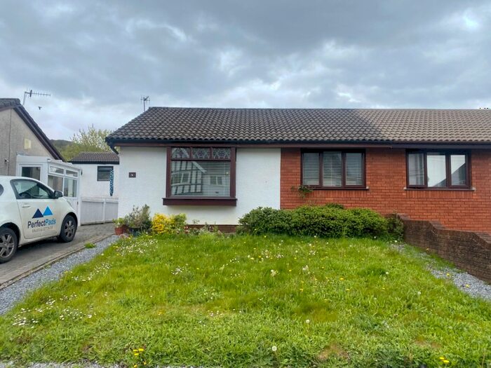 2 Bedroom Semi-Detached House To Rent In Ramsey Road, Clydach, Swansea, West Glamorgan, SA6