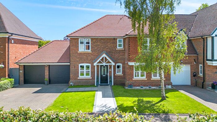 4 Bedroom Link Detached House For Sale In Browning Drive, Winwick, WA2