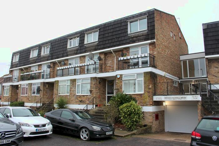 3 Bedroom Flat To Rent In Kenton Lane, Harrow HA3