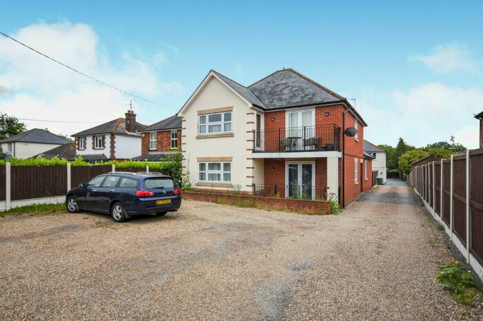 2 Bedroom Apartment To Rent In Meadow View, Witham, CM8