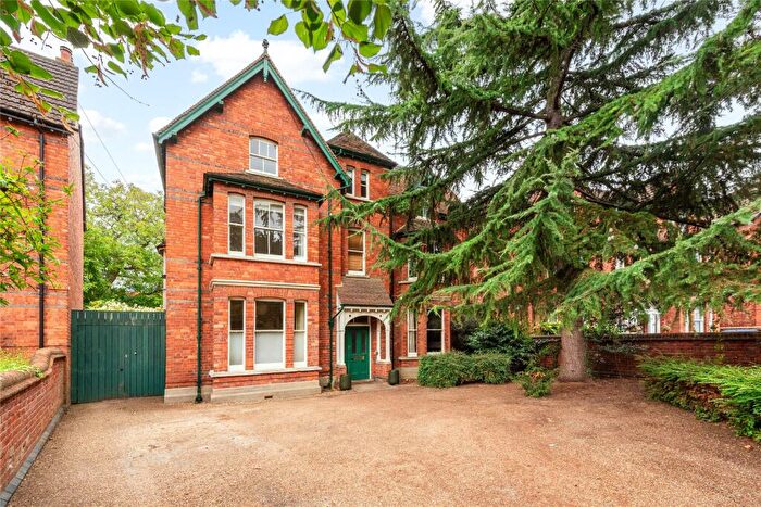 9 Bedroom Detached House For Sale In Lansdowne Road, Bedford, Bedfordshire, MK40