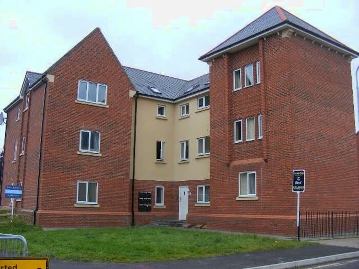 2 Bedroom Flat To Rent In Griffen Road, Weston Village, Weston-super-Mare, BS24