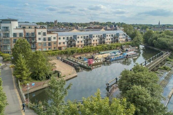 2 Bedroom Property To Rent In The Waterfront, Hertford, SG14