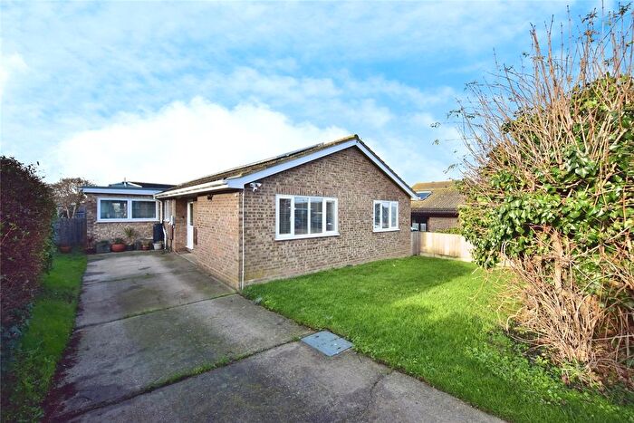 4 Bedroom Detached House For Sale In Imperial Avenue, Sheerness, Kent, ME12