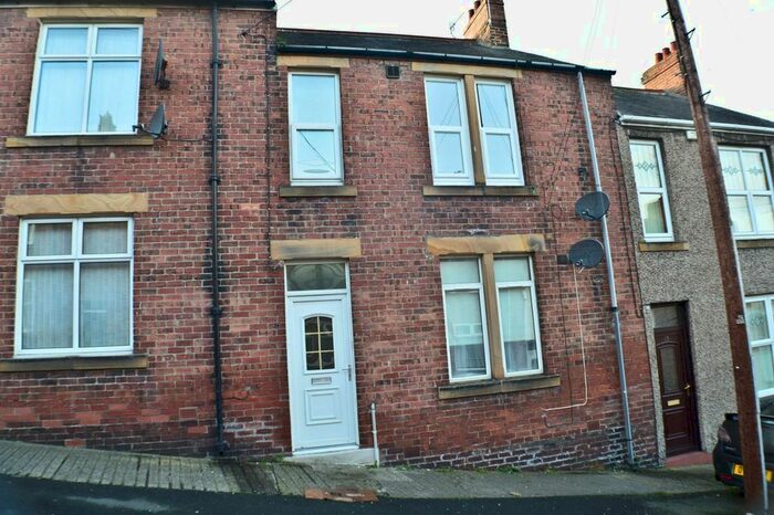1 Bedroom Flat To Rent In Neale Street, Prudhoe, Prudhoe, Northumberland, NE42