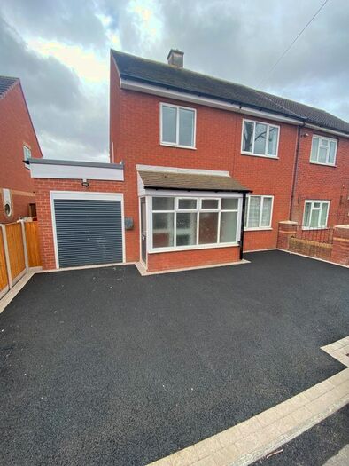 3 Bedroom Property To Rent In Anson Road, West Bromwich, B70