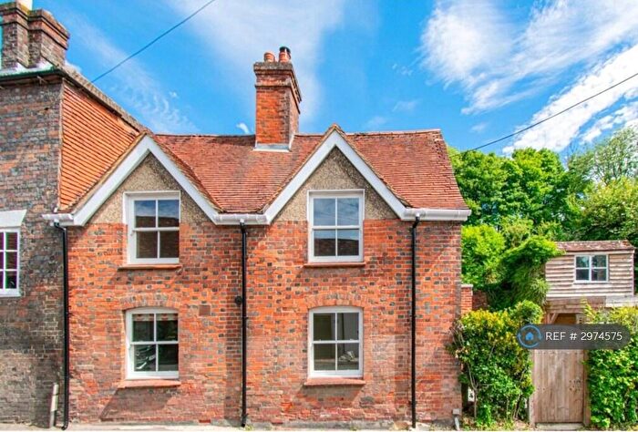 3 Bedroom Semi Detached House To Rent In Swan Street, Kingsclere, Newbury, RG20