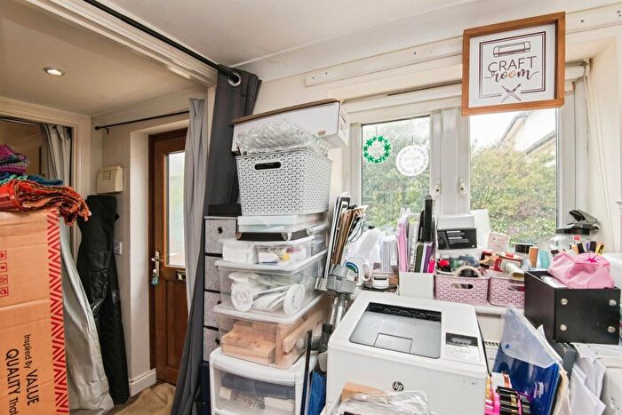 1 Bedroom Detached House For Sale In Village Way, Aylesbeare, Exeter, EX5