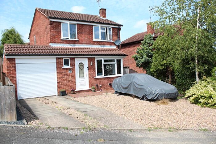 3 Bedroom Detached House For Sale In Cherry Close, South Normanton, Derbyshire., DE55