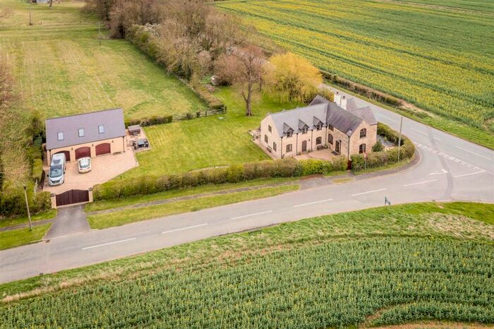 6 Bedroom Detached House For Sale In Gainsborough Road, Northorpe, Gainsborough, DN21