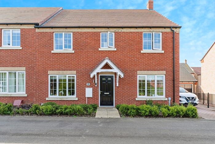 4 Bedroom Semi Detached House For Sale In Yeomans Way, Littleport, Ely, Cambridgeshire, CB6